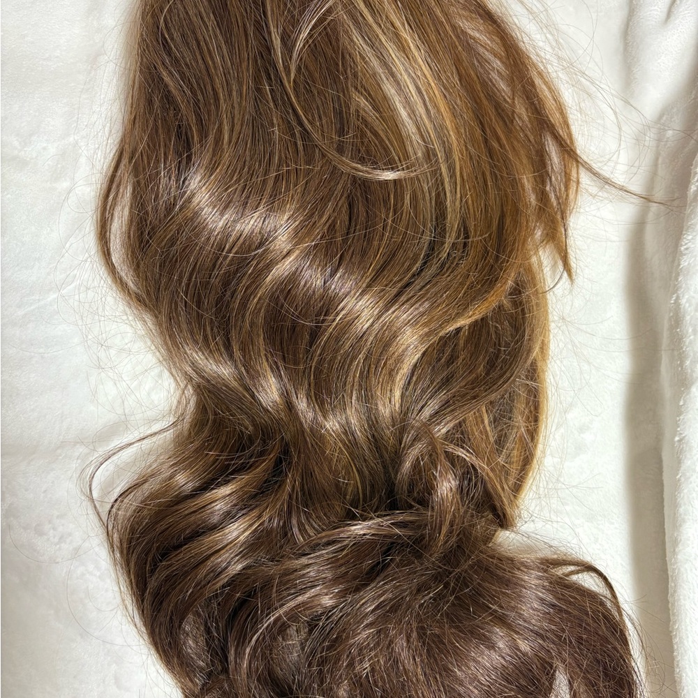 Light golden brown wig